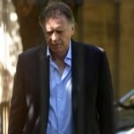 Caputo corrió a Kicillof de la competencia por la Ricchieri pero sostiene a Cristóbal López